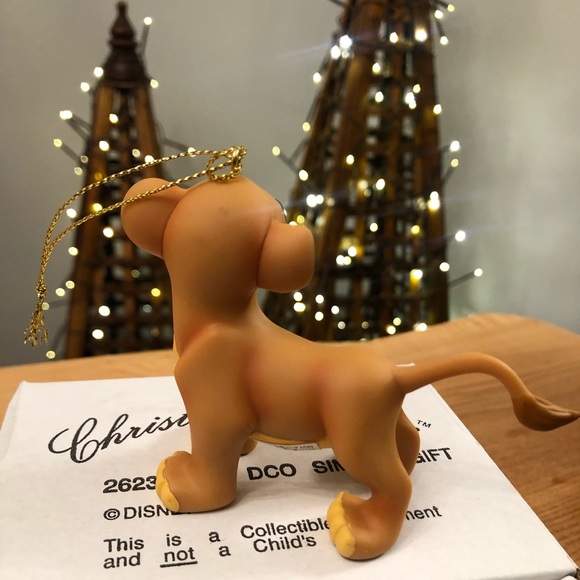 Vintage Disney Collectable Christmas Ornament - Simba w/ Gift - The Lion King - Picture 6 of 6